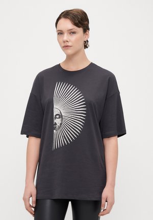 ONLJOYFULL LIFE  - T-shirts med print - phantom