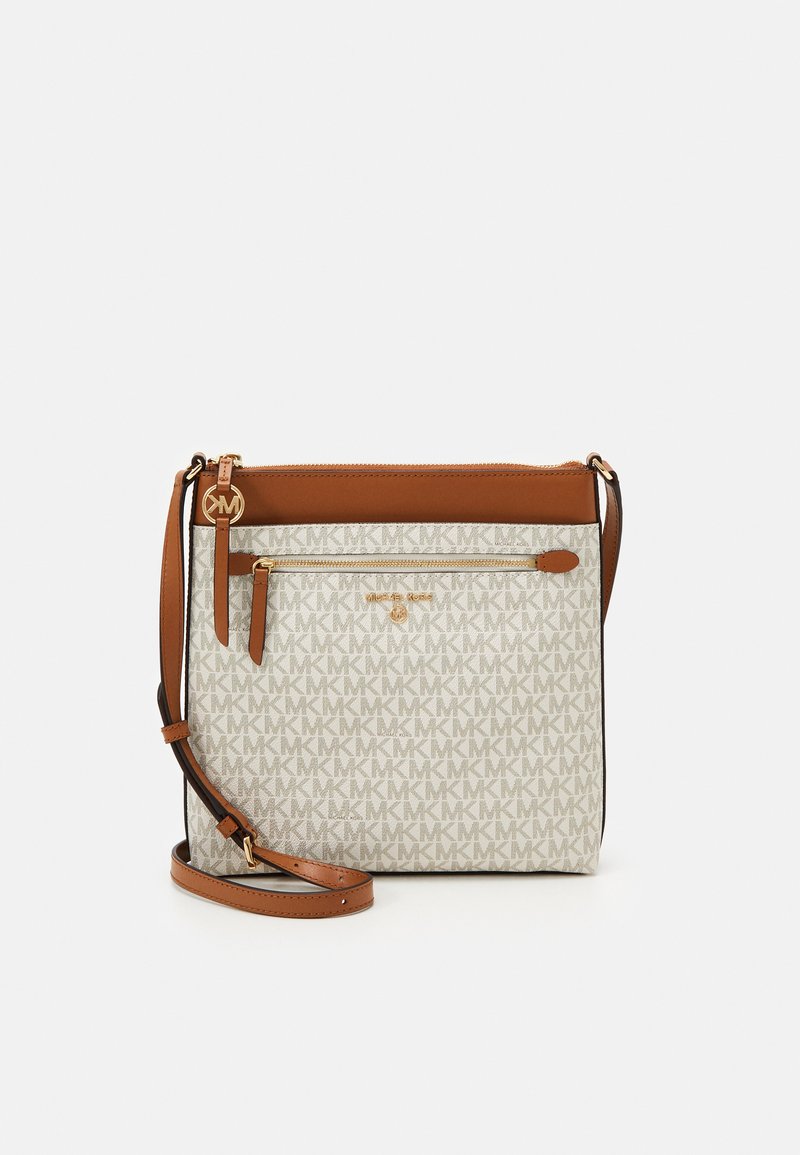 Michael kors jet charm flat xbody Clearance