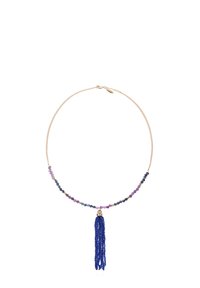 Collier en or avec des perles de pierres précieuses multicolores en violet, bleu et bleu marine, agrémenté d'un pompon en perles bleues.