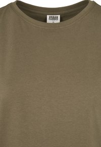 Urban Classics EXTENDED SHOULDER TEE - Pamata T-krekls - olive