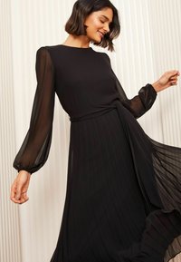 Friends Like These REGULAR FIT - FLUTTER SLEEVE MIDI - Freizeitkleid - black