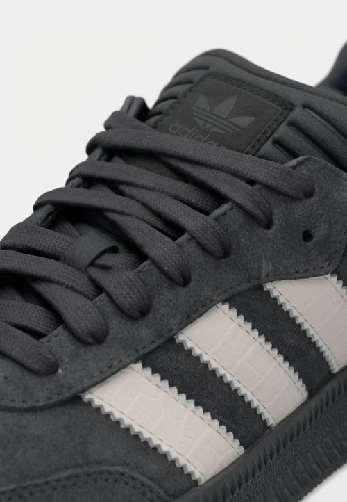 adidas gazelle silver green womens Samba ADV  Premier