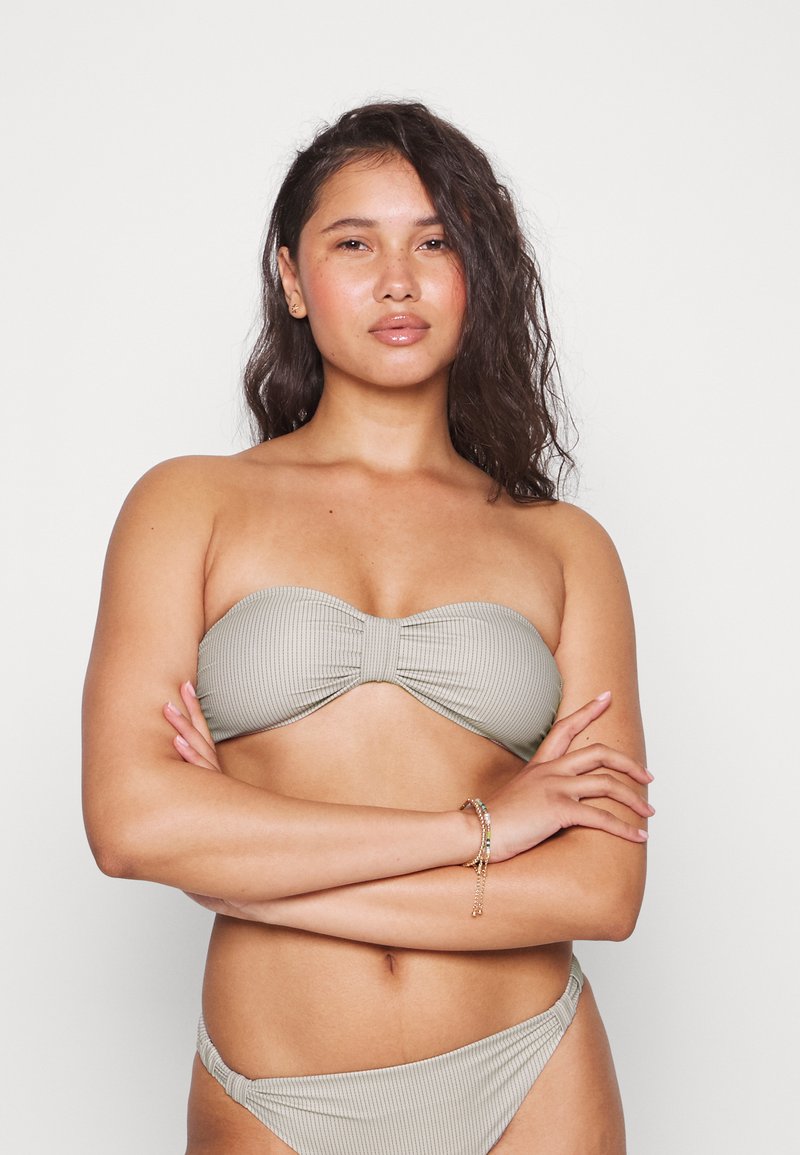 Filippa K PRINTED BANDEAU - Parte de cima de biquíni - beige