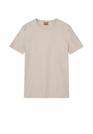 Béžové tričko s krátkými rukávy a kulatým výstřihem, s malou viditelnou hnědou značkou na zadní straně uvnitř límce.