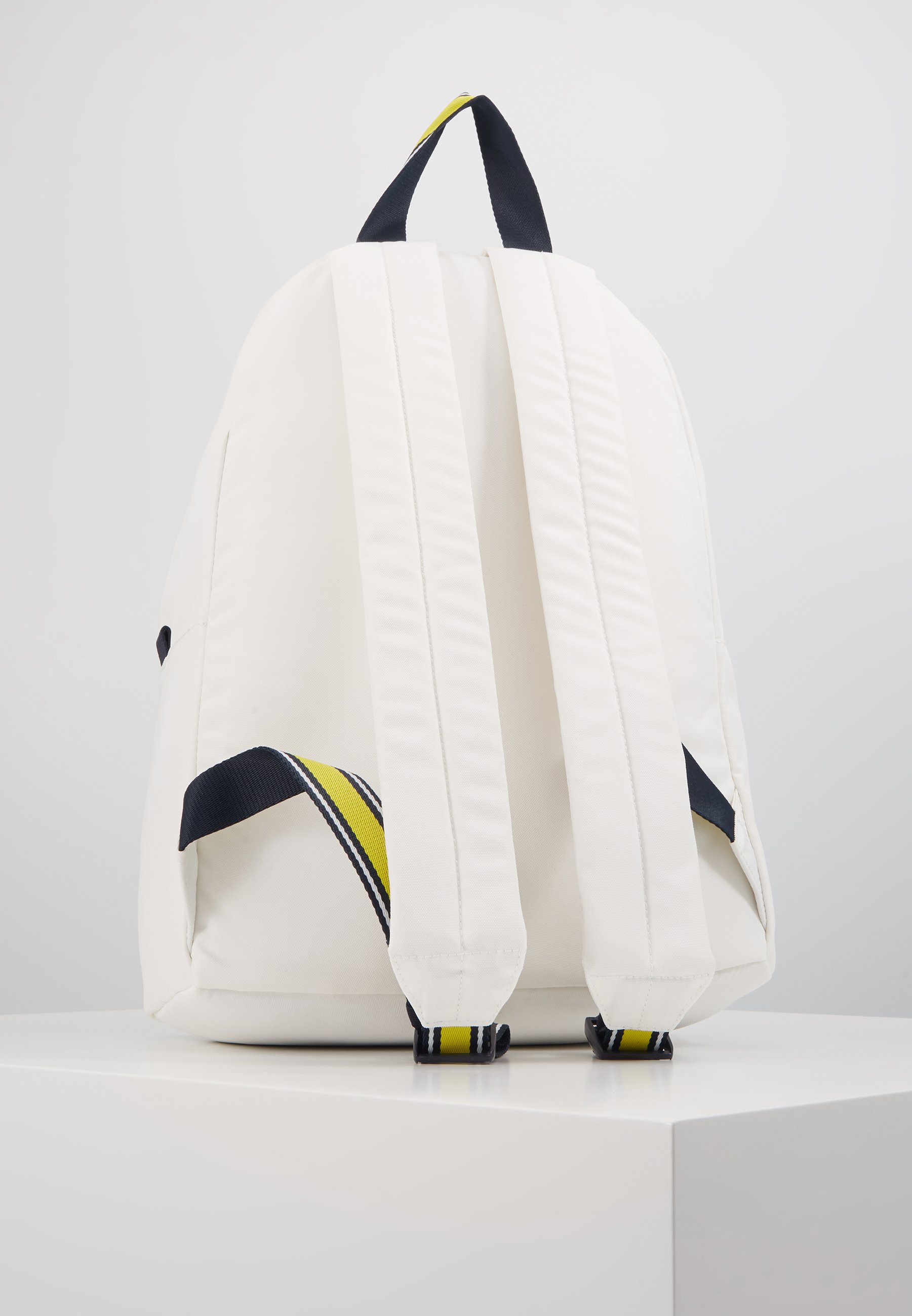 tommy hilfiger backpack white