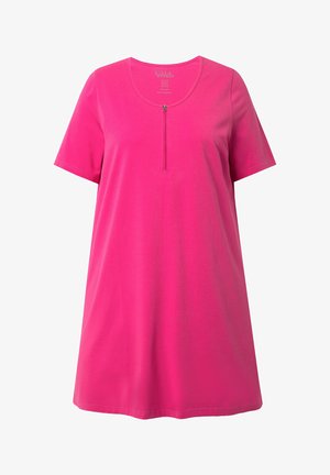 Helles pinkes kurzärmeliges Damenoberteil mit rundem Ausschnitt und kurzem Reißverschluss vorne.