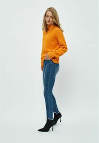Desires DEGEA HIGH NECK PULLOVER - Džemper - dark cheddar melange