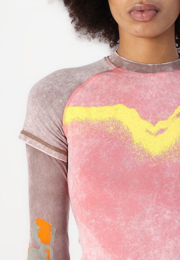 IRONICA - Long sleeved top3