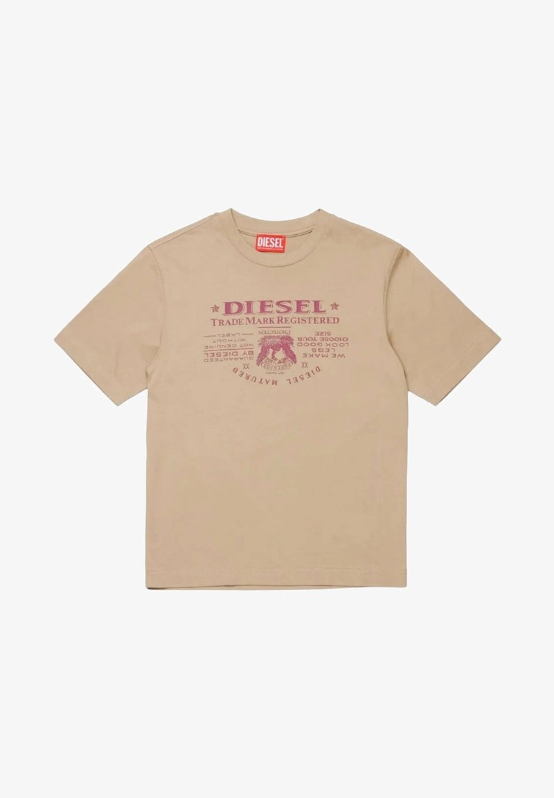 T-shirt in cotone beige con maniche corte, caratterizzato da una stampa grafica in bordeaux, logo centrato e scollatura rotonda a girocollo.