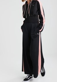 Puma Felpa con cappuccio - black