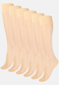 Medias nude transparentes con una banda superior texturizada, que presentan un material suave y fino y un diseño semitransparente. Conjunto de seis pares.