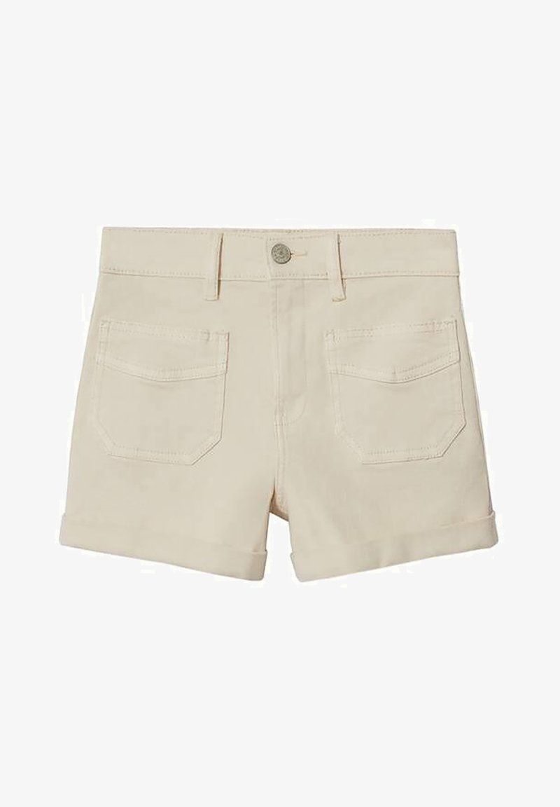 Shorts en coton beige avec ourlets retroussés, deux poches arrière, passants pour ceinture et fermeture par bouton à la taille.