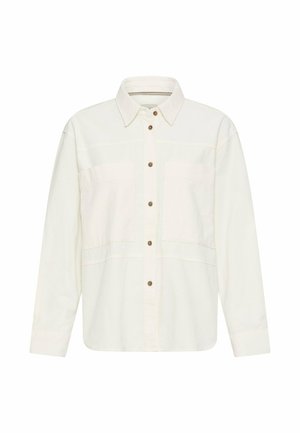 Chemise blanche à manches longues avec col et deux poches poitrine, présentée sur fond blanc.