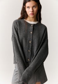 PULL&BEAR BUTTONED - Gilet - dark grey