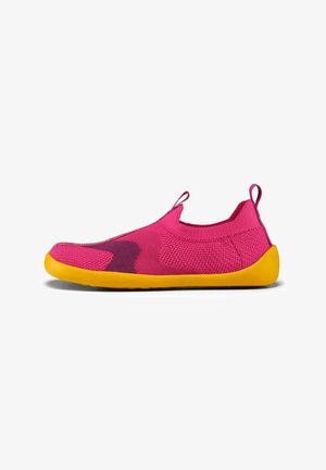 KNIT FLINKY - Pantuflas - pink