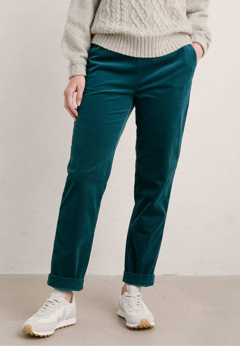 SEASALT CRACKINGTON TROUSERS (Maritime)