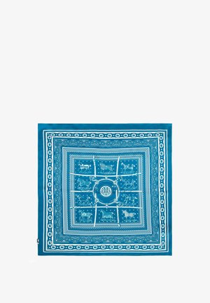 Foulard carré bleu avec illustrations blanches détaillées de chevaux et motifs géométriques disposés en sections bordées.