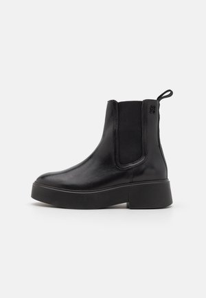 MINIMAL CHELSEA LOGOTAPE - Platform ankle boots - black