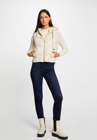 Morgan PADDED WITH HOOD - Väst - ivoire