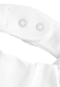 Thumbnail Image 3
