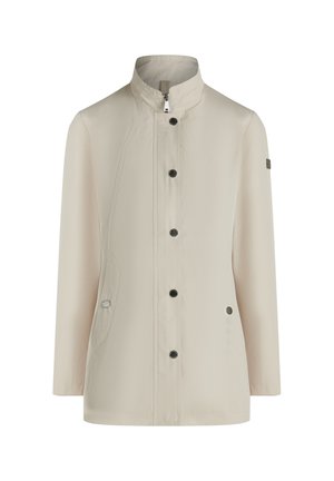 Jasnobeżowa kurtka z stojącym kołnierzem, zapinana z przodu na guziki, z dwoma bocznymi kieszeniami. Gładka tekstura o minimalistycznym wzornictwie, bez widocznych wzorów.