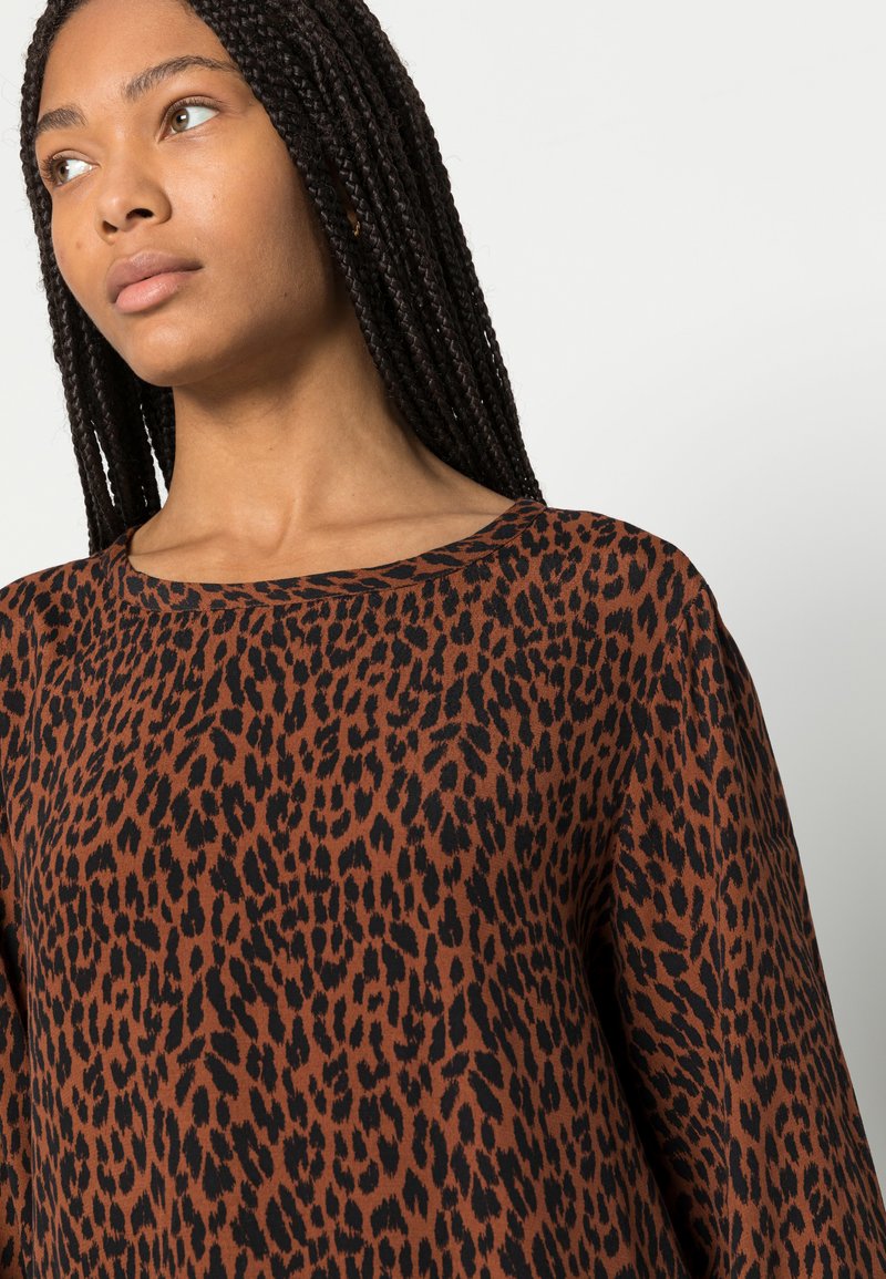 Damen Freizeitkleider | GAP FLOUNCE DRESS Freizeitkleid brown/black/braun - IU47563 Damen Freizeitkleider | GAP FLOUNCE DRESS Freizeitkleid brown/black/braun - IU47563