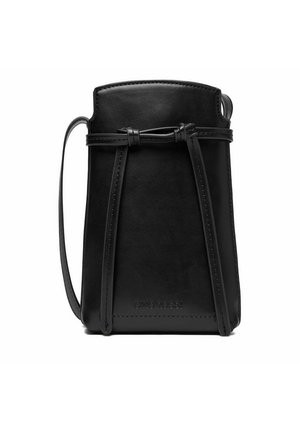 Borsa a tracolla in pelle nera con una sottile tracolla e un dettaglio nodo sulla parte frontale, forma rettangolare compatta e logo del marchio in rilievo nella parte inferiore.