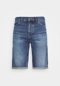 Farkkushortsit, vaaleansiniset, klassinen viisi-taskun muotoilu, risareunat, käännetyt hihat, lievää haalistumista kuluneen ilmeen saamiseksi, kestävä kangas.