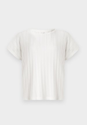 Valkoinen lyhythihainen paita, jossa on pystysuora ribbineulos ja pyöreä pääntie. Rennon istuvuuden omaava. Pehmeä, kevyt kangas. Ei näkyviä kiinnityksiä.