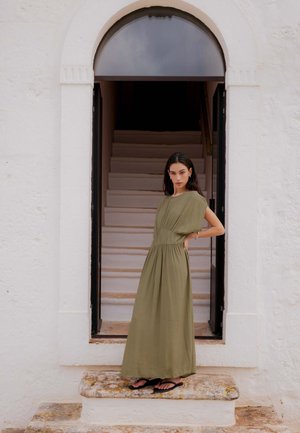 Soaked in Luxury, SLKLEIO - Rochie maxi - dusky green