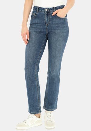 - Jeansy Slim Fit