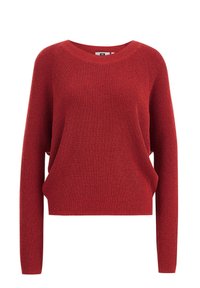 Punainen neulepaita, jossa on pitkät hihat, pyöreä pääntie ja rento istuvuus. Sen ominaisuuksiin kuuluu teksturoitu kuvio ja alaslasketut olkalinjat.