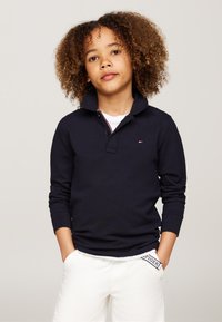 Tommy Hilfiger ESSENTIAL - Polosärk - desert sky