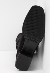 Tamaris Botas mosqueteras - black