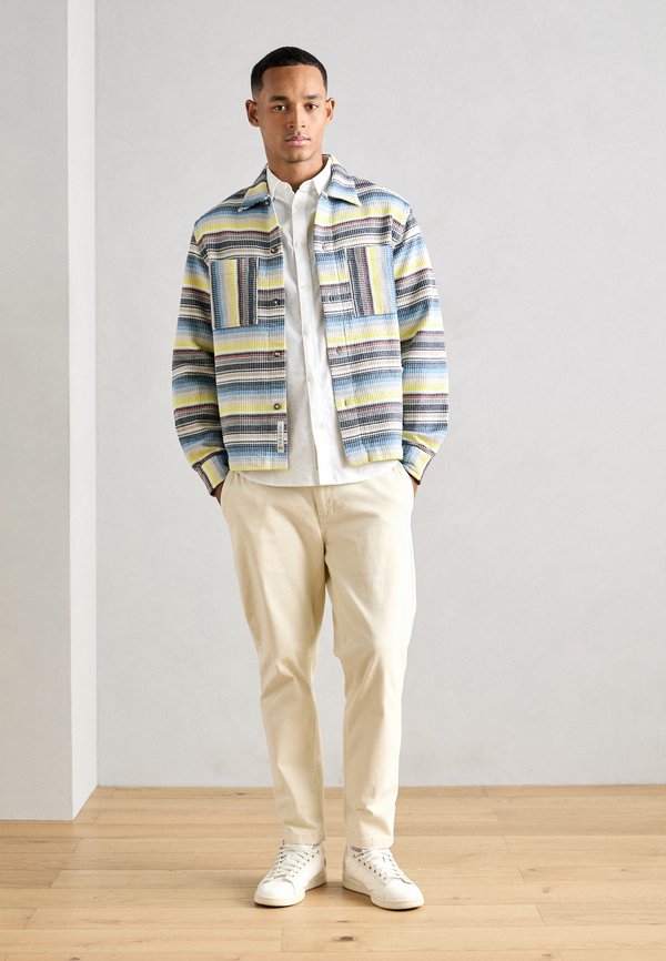 STRUCTURED STRIPE SHIRT - Shirt4