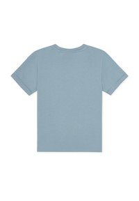 Φωτεινό γαλάζιο κοντομάνικο T-shirt με στρογγυλή λαιμόκοψη, απλωμένο επίπεδα, δείχνοντας την πίσω πλευρά με απλό ραφικό σχέδιο.