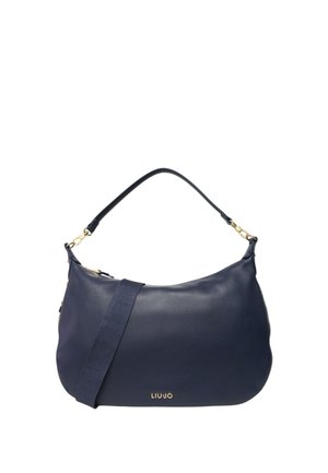Bolso de hombro de cuero azul marino con correa ajustable, herrajes dorados y acentos texturizados. Presenta un cierre de cremallera y un logo de la marca grabado.