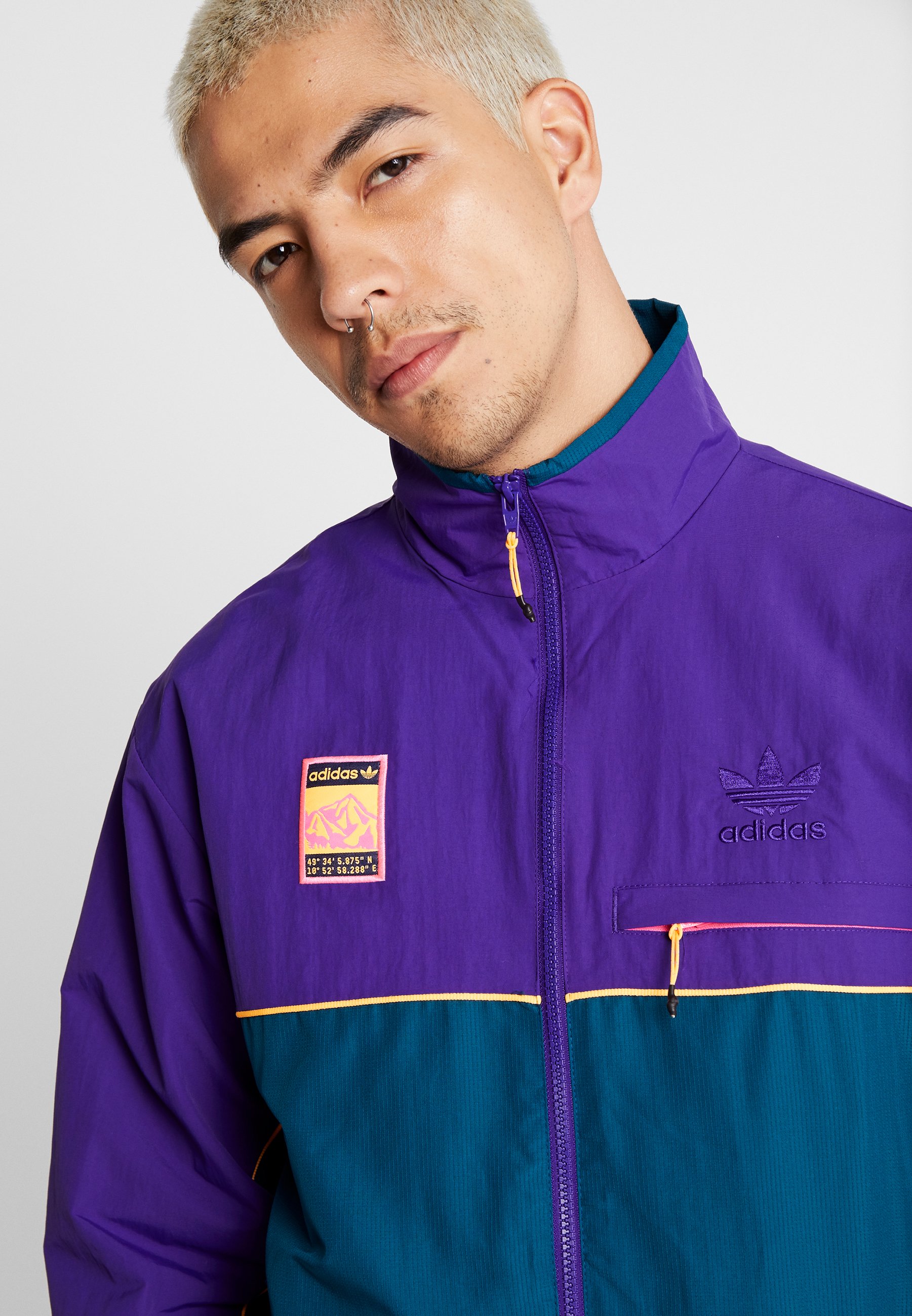 adidas Originals TRACK Leichte Jacke multicolor adidas Originals TRACK Leichte Jacke multicolor