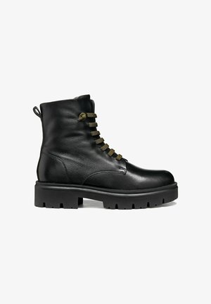 Geox, D KLARGENA - Bottines à plateau - black