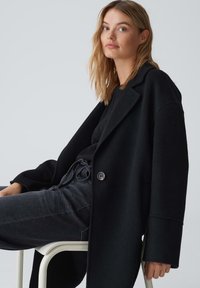 OPUS HATILDE - Kurzmantel - black