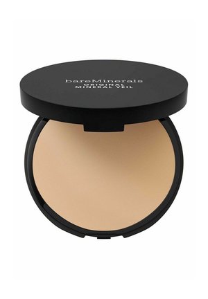 BareMinerals Original Mineral Veil løs pudderkompakt med sort låg, delvist åben og viser lys beige pudder indeni.