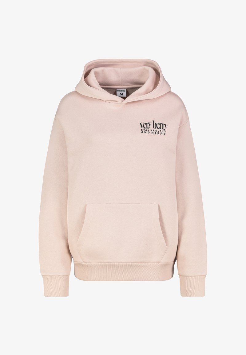 Helle rosa Kapuzenjacke aus weichem Material, mit einer Kängurutasche, gerippten Bündchen und einem grafischen Druck auf der Brust mit Text.