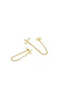 Pendientes de cadena de oro con un diseño de cruz y una cadena enlazada. La textura suave y el acabado pulido completan el estilo del accesorio.