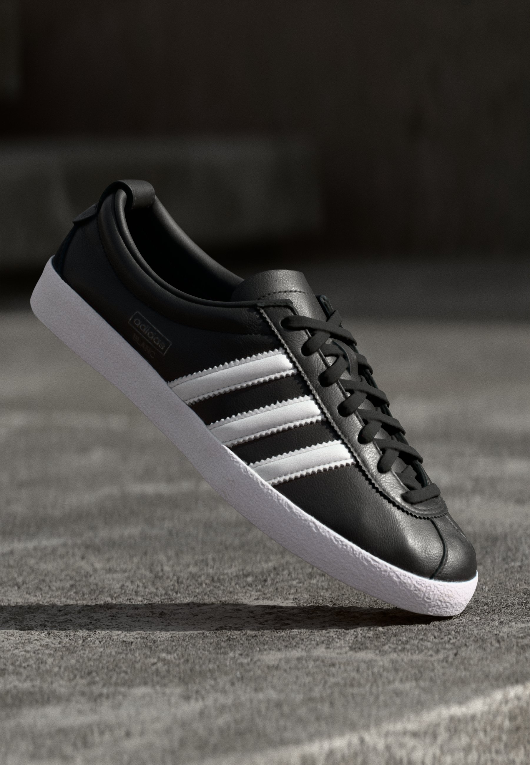 adidas gazelle silver green womens Classic AZ Shoes main image 1