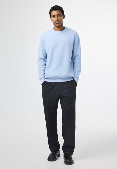 NN.07 DANNY - Strickpullover - powder blue