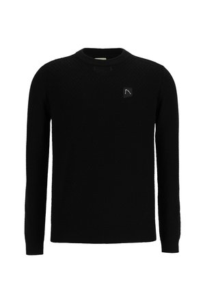 Suéter de punto negro de manga larga con patrón texturizado y pequeño emblema blanco en la parte superior izquierda del pecho.