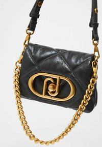 LIU JO LAPUFFY MATELASSÉ SHOULDER - Kabelka - Black