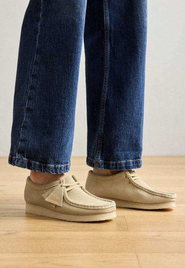 WALLABEE - Lace-ups - maple3