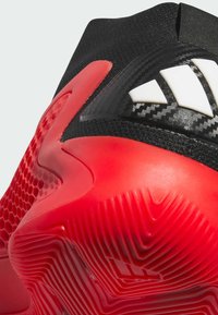 adidas Performance ANTHONY EDWARDS 1 - Basketbalové boty - core black   red   cloud white