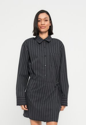 SKY DRESS - Skjortekjole - gunmetal